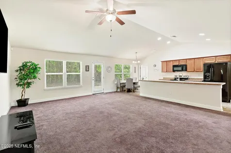 2053 Jomil Court Jacksonville FL 32218