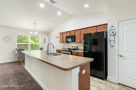 2053 Jomil Court Jacksonville FL 32218