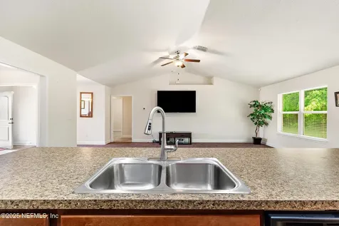 2053 Jomil Court Jacksonville FL 32218