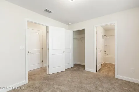 2053 Jomil Court Jacksonville FL 32218