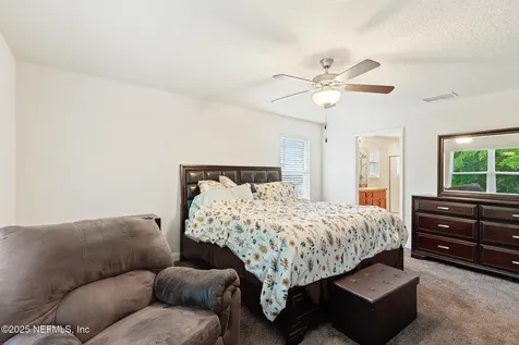 2053 Jomil Court Jacksonville FL 32218