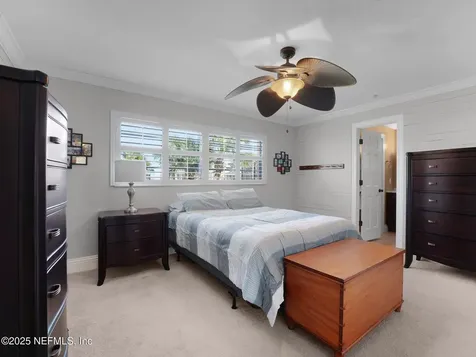 40 Clarendon Court N Palm Coast FL 32137