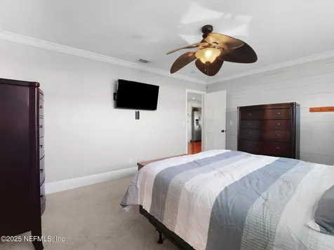 40 Clarendon Court N Palm Coast FL 32137