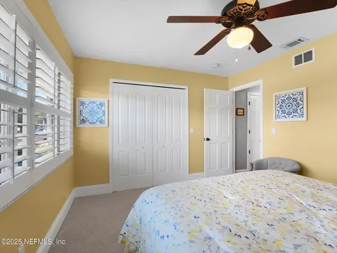 40 Clarendon Court N Palm Coast FL 32137