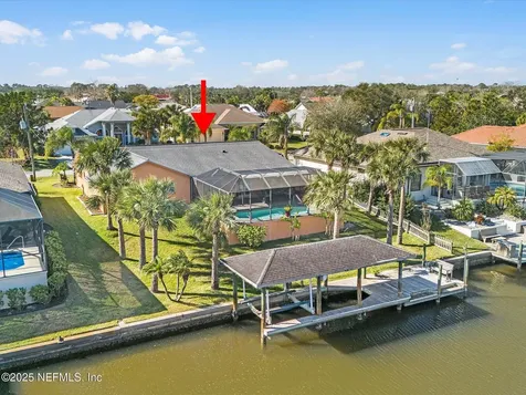 40 Clarendon Court N Palm Coast FL 32137