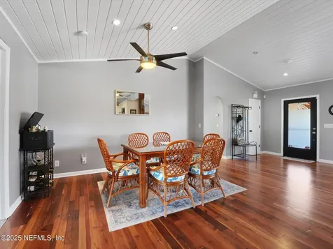 40 Clarendon Court N Palm Coast FL 32137