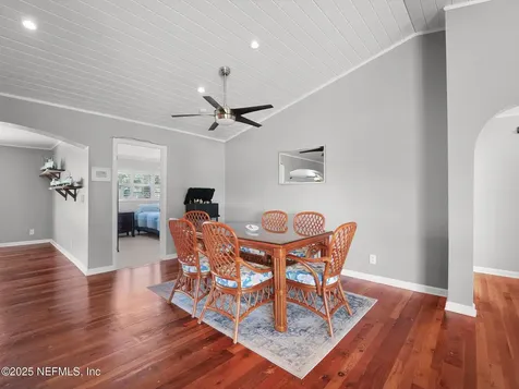 40 Clarendon Court N Palm Coast FL 32137