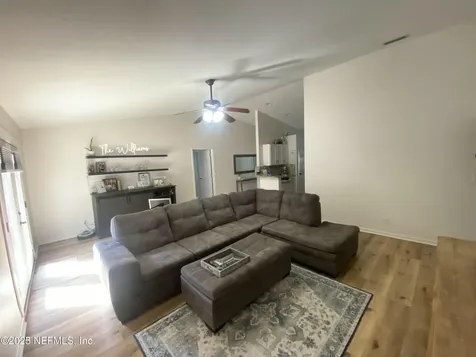 3001 Farrington Street Jacksonville FL 32224