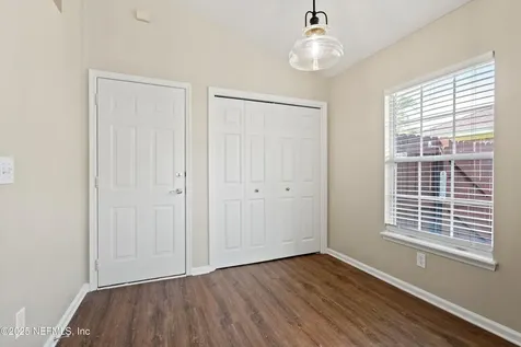 4467 Rocky River Road W Jacksonville FL 32224