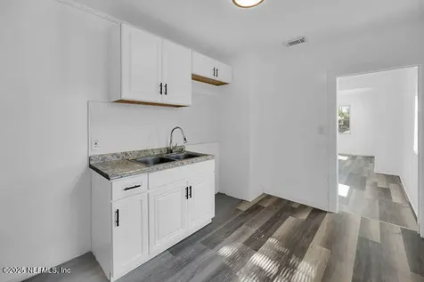842 W 31st Street Jacksonville FL 32209
