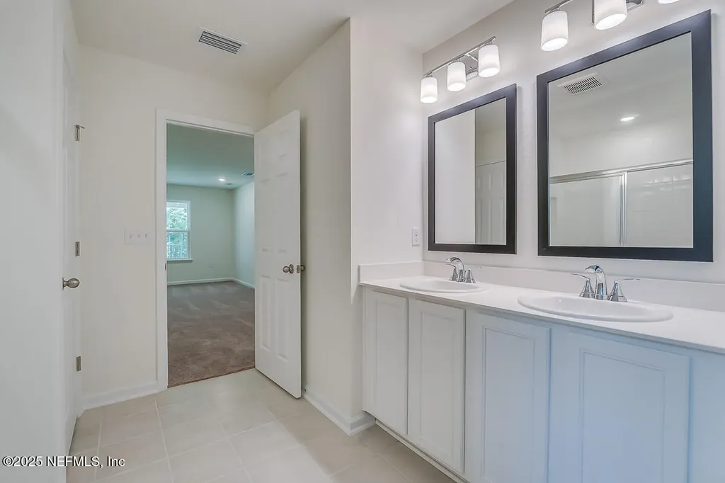 2917 Monroe Lakes Terrace Green Cove Springs FL 32043