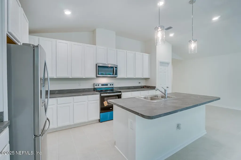 2917 Monroe Lakes Terrace Green Cove Springs FL 32043