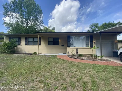1586 Lake Shore Boulevard Jacksonville FL 32210