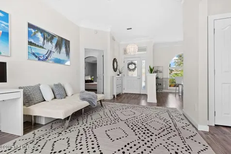 4175 Chets Creek Drive E Jacksonville FL 32224