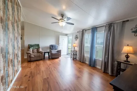 14227 State Road 100 W Lake Butler FL 32054