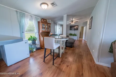 14227 State Road 100 W Lake Butler FL 32054