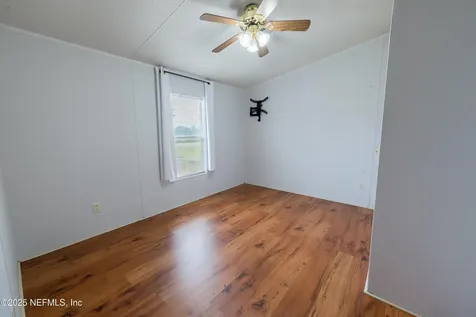 14227 State Road 100 W Lake Butler FL 32054