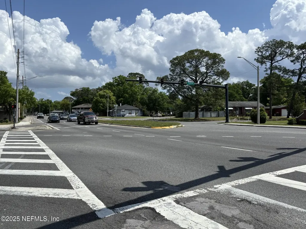 5010 Blackburn Street Jacksonville FL 32210