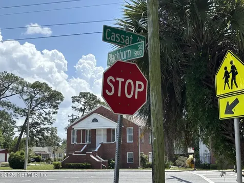 5010 Blackburn Street Jacksonville FL 32210