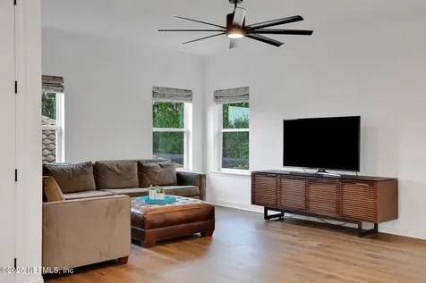 2995 Bari Court Jacksonville FL 32246