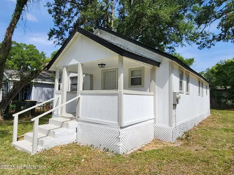1595 W 32nd Street Jacksonville FL 32209