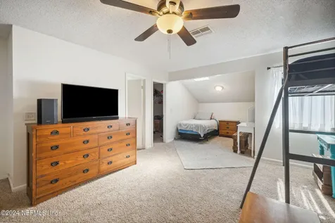 8634 Greatpine Lane W Jacksonville FL 32244