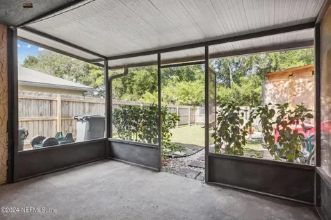 8634 Greatpine Lane W Jacksonville FL 32244