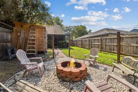8634 Greatpine Lane W Jacksonville FL 32244