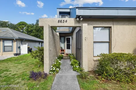 8634 Greatpine Lane W Jacksonville FL 32244