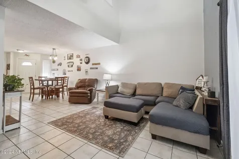 8634 Greatpine Lane W Jacksonville FL 32244