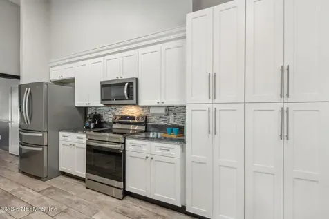7375 Secret Woods Drive Jacksonville FL 32216