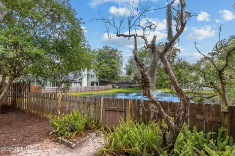 7375 Secret Woods Drive Jacksonville FL 32216