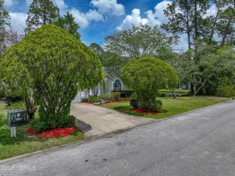 7375 Secret Woods Drive Jacksonville FL 32216
