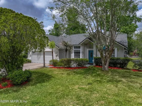 7375 Secret Woods Drive Jacksonville FL 32216