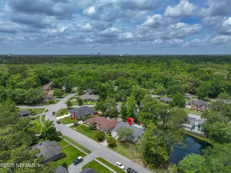 7375 Secret Woods Drive Jacksonville FL 32216