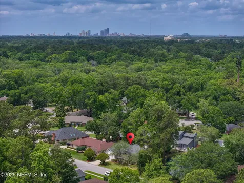 7375 Secret Woods Drive Jacksonville FL 32216