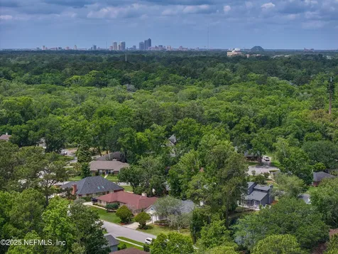 7375 Secret Woods Drive Jacksonville FL 32216