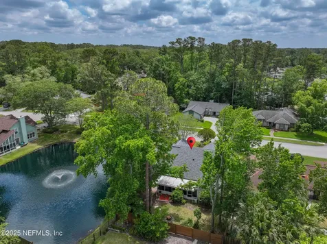 7375 Secret Woods Drive Jacksonville FL 32216
