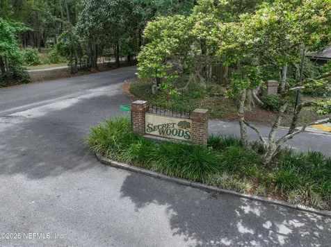 7375 Secret Woods Drive Jacksonville FL 32216