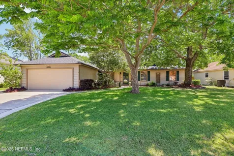 8459 Sand Point Drive W Jacksonville FL 32244