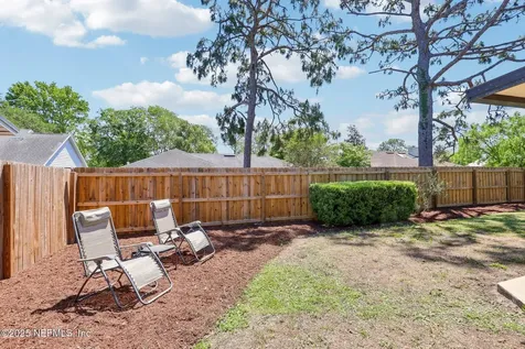 8459 Sand Point Drive W Jacksonville FL 32244