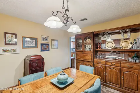 8459 Sand Point Drive W Jacksonville FL 32244