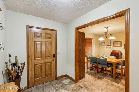 8459 Sand Point Drive W Jacksonville FL 32244