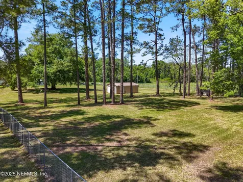 14468 SE County Road 100a Starke FL 32091