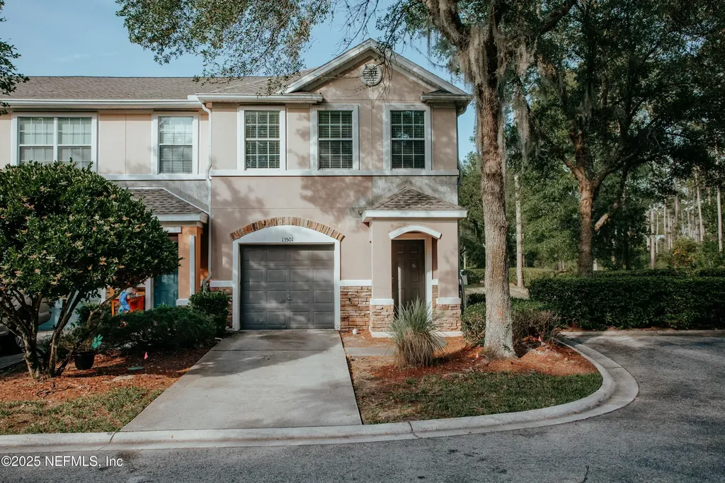 13501 Sunstone Street Jacksonville FL 32258