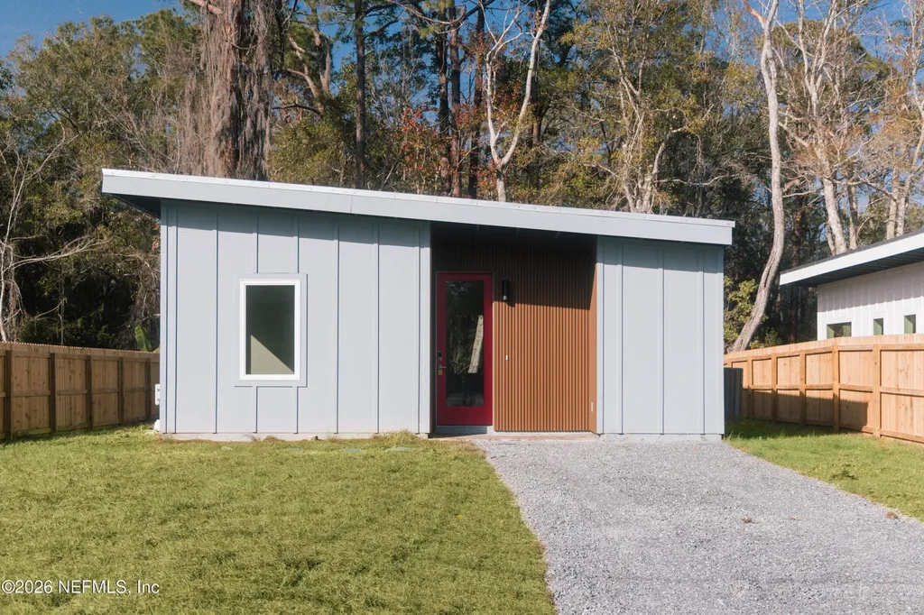 576 Woodlawn Road St. Augustine FL 32084