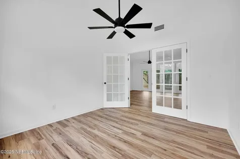 832 Lake Asbury Drive Green Cove Springs FL 32043