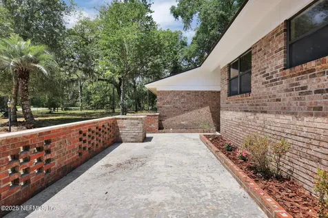 832 Lake Asbury Drive Green Cove Springs FL 32043