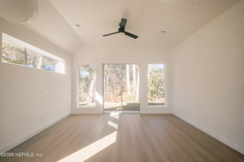 572 Woodlawn Road St. Augustine FL 32084
