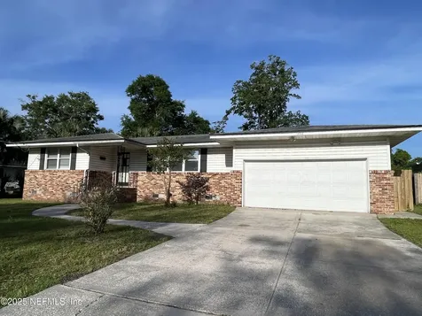 1246 Lamanto Avenue E Jacksonville FL 32211